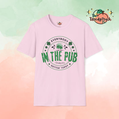 Everybody In The Pub Gettin' Tipsy St. Patrick's Day Graphic Tee